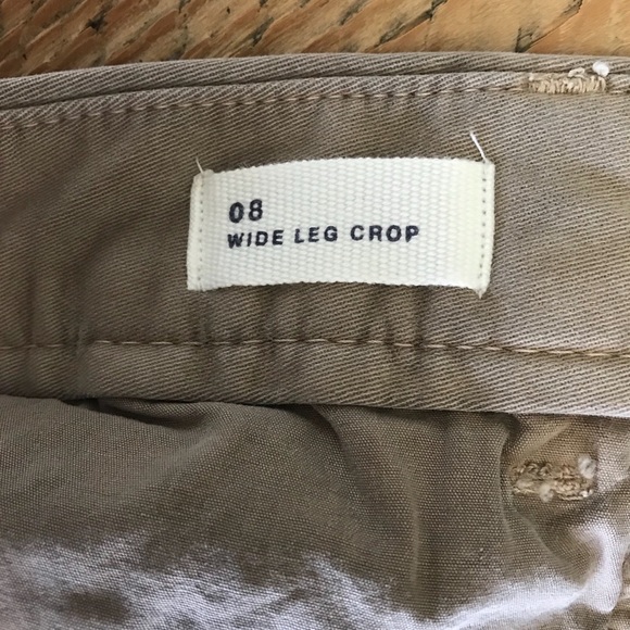 Gap Wide Leg Crop Chino in Beachwood - Picture 4 of 7
